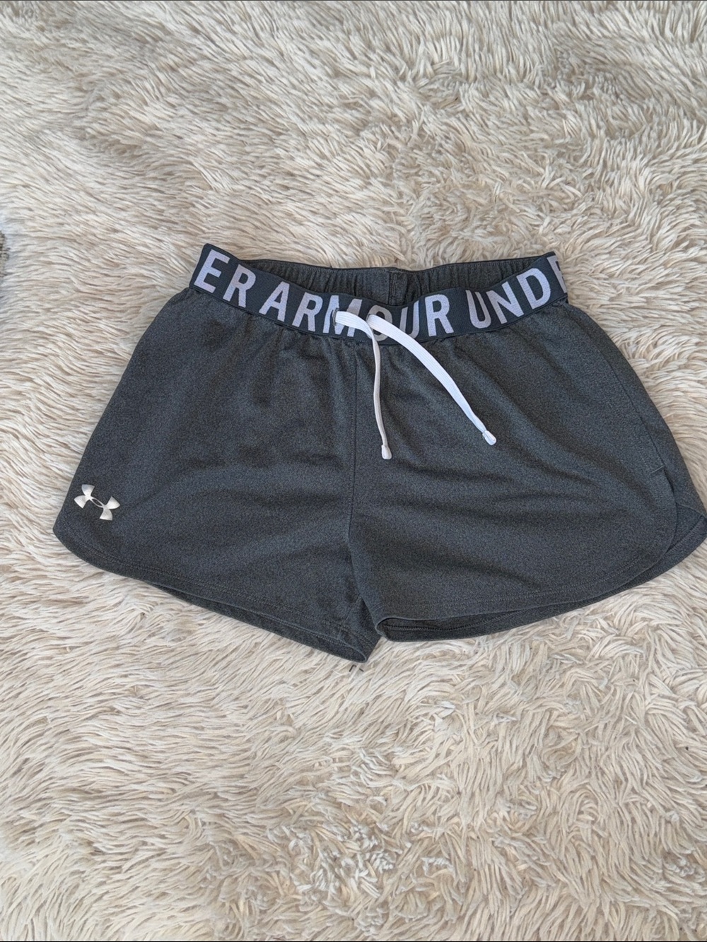 Under Armour Girls  Charcoal Athletic Shorts with Logo Waistband youth large